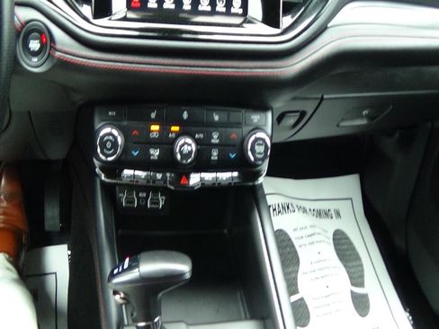 Certified 2024 Dodge Durango GT w/ Blacktop Package image 25