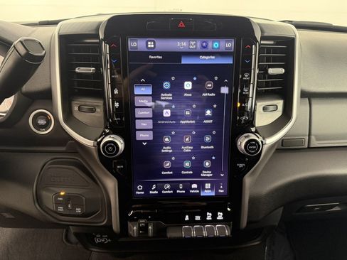 Used 2026 RAM 2500 Big Horn AWD/4WD image 20
