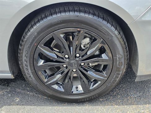 Used 2024 Chevrolet Malibu LT FWD image 34