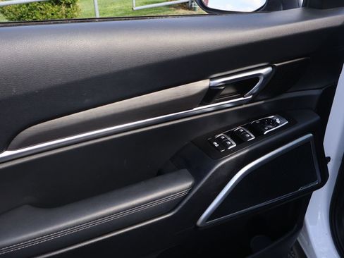 Used 2023 Kia Telluride EX X-Line AWD/4WD image 21