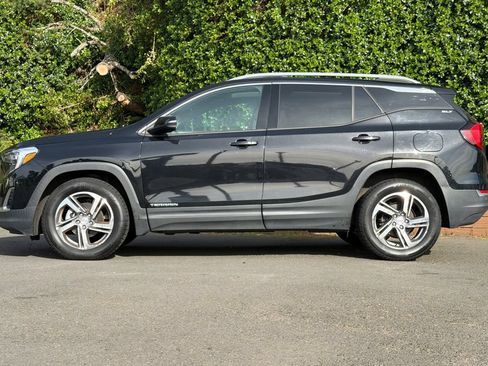 Used 2019 GMC Terrain SLT w/ Infotainment Package II AWD/4WD image 5