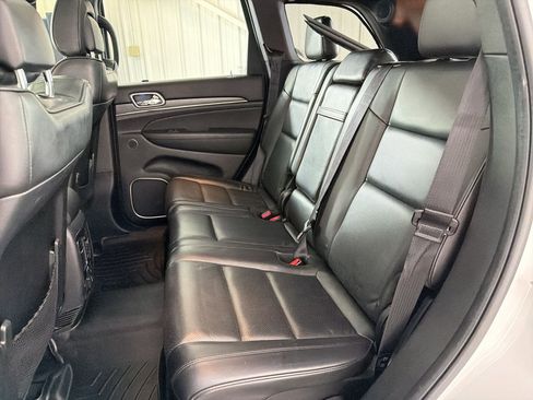 Used 2018 Jeep Grand Cherokee High Altitude image 15