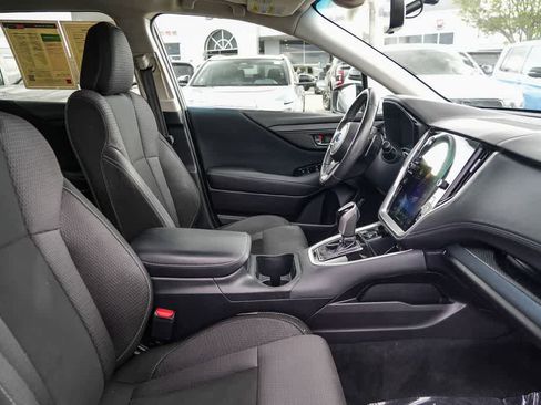Used 2021 Subaru Outback Premium AWD/4WD image 16