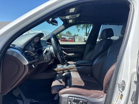 Used 2015 BMW X5 xDrive50i AWD/4WD image 4