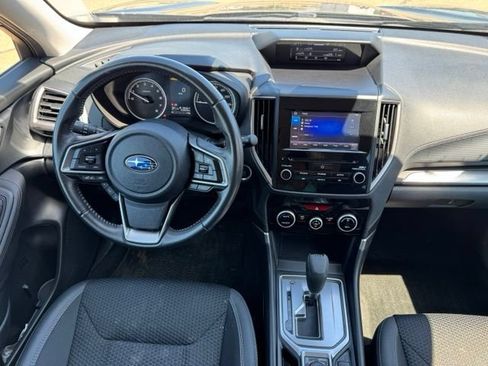 Used 2022 Subaru Forester Premium AWD/4WD image 17