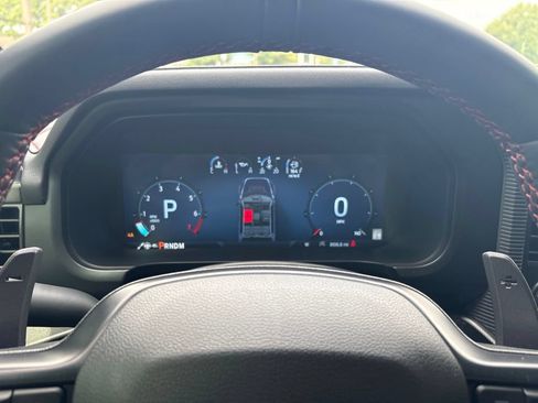 Used 2025 Ford F150 Raptor AWD/4WD image 25