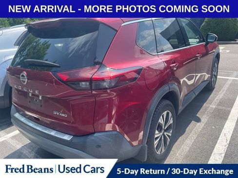 Used 2021 Nissan Rogue SV AWD/4WD image 7