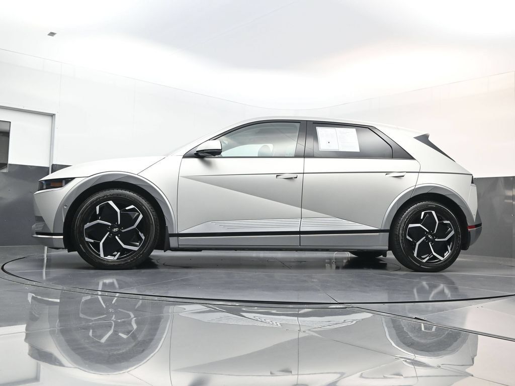 Certified 2024 Hyundai Ioniq 5 Limited RWD image 28