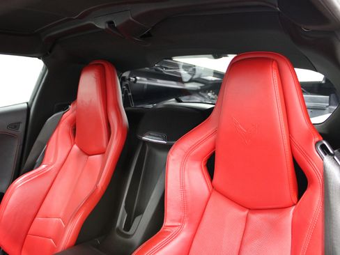 Used 2020 Chevrolet Corvette Stingray Coupe w/ 1LT image 5