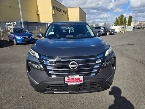 New 2026 Nissan Rogue SV image 2