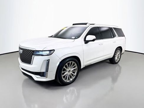 Used 2022 Cadillac Escalade Premium Luxury image 3