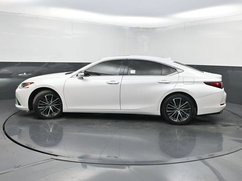 Used 2023 Lexus ES 350 w/ Premium Package FWD image 41