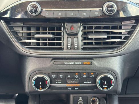 Used 2025 Ford Escape Active FWD image 28