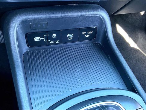 Used 2024 Hyundai Kona SEL image 31