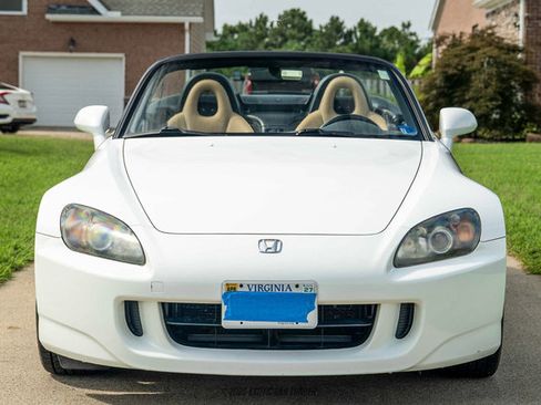 Used 2004 Honda S2000 image 13