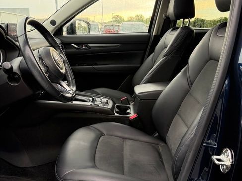 Used 2018 MAZDA CX-5 Touring w/ Preferred Equipment Package FWD image 12