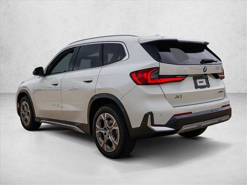 New 2027 BMW X1 xDrive28i AWD/4WD image 7