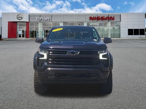 Used 2022 Chevrolet Silverado 1500 RST AWD/4WD image 2