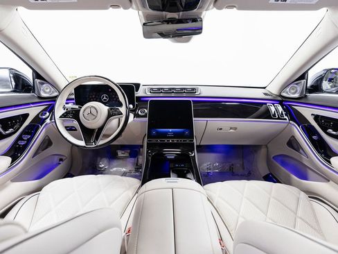 Used 2024 Mercedes-Benz Maybach S 580 Maybach S 580 image 28