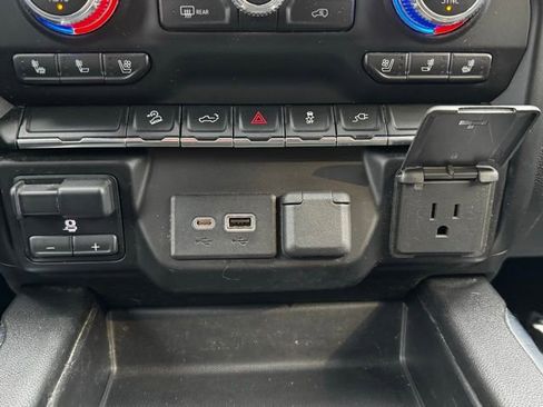 Used 2022 GMC Sierra 2500 AT4 w/ Gooseneck/5TH Wheel Package AWD/4WD image 14