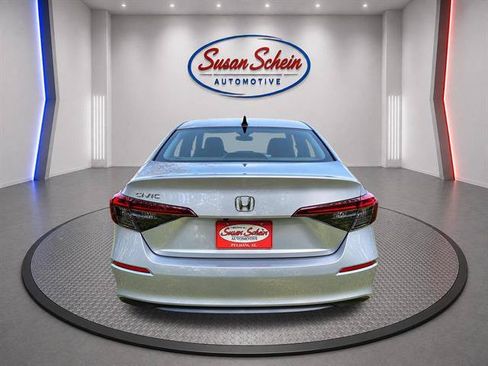 Used 2025 Honda Civic LX image 6