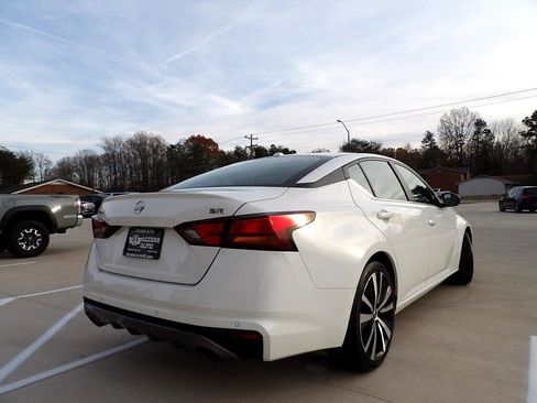 Used 2021 Nissan Altima 2.5 SR image 5