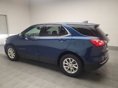 Used 2020 Chevrolet Equinox LT w/ LPO, Floor Liner Package FWD image 3