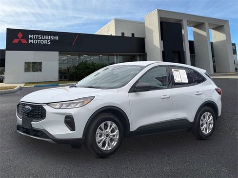 Used 2025 Ford Escape Active image 1