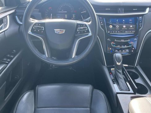 Used 2019 Cadillac XTS Luxury FWD image 13