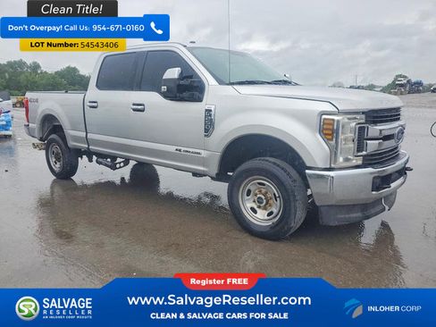 Used 2018 Ford F250 XLT AWD/4WD image 5