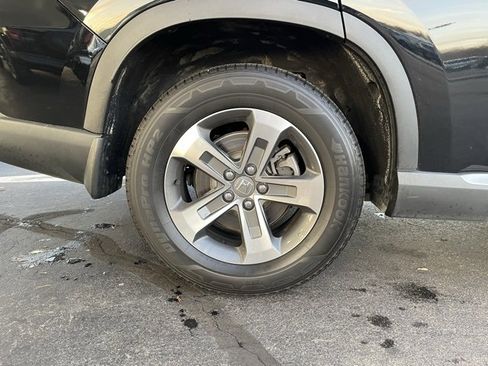 Used 2024 Honda Pilot EX-L image 35