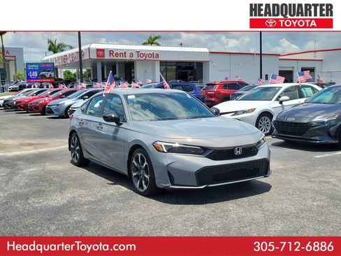 Used 2025 Honda Civic Sport Touring image 1