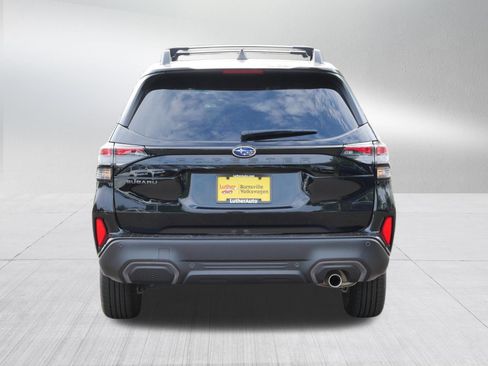 Used 2025 Subaru Forester Limited AWD/4WD image 6