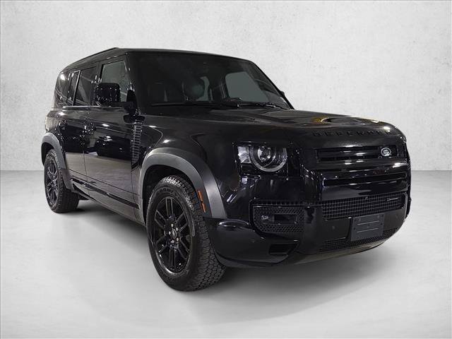 Certified 2023 Land Rover Defender 110 X-Dynamic SE AWD/4WD image 3