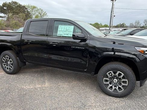 New 2026 Chevrolet Colorado Z71 image 3