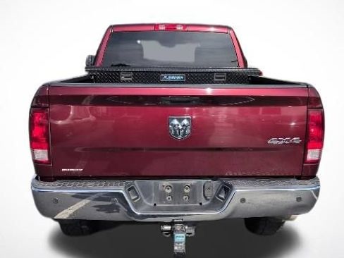 Used 2017 RAM 2500 Tradesman w/ Chrome Appearance Group AWD/4WD image 9