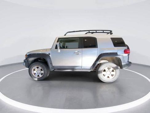 Used 2008 Toyota FJ Cruiser 4WD image 5