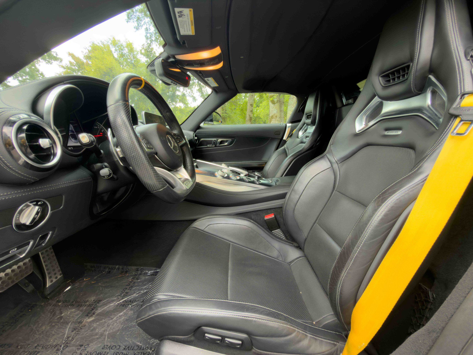 Used 2019 Mercedes-Benz AMG GT Roadster image 14