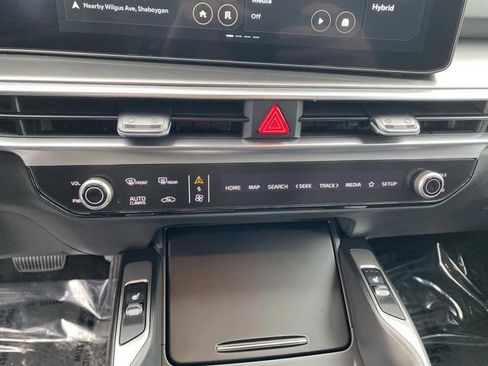 New 2026 Kia Sorento EX image 21