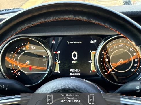 Used 2023 Jeep Gladiator Mojave w/ Cold Weather Group image 20