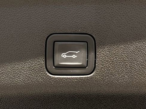 Certified 2024 Cadillac Escalade V w/ LPO, ONYX Package image 34