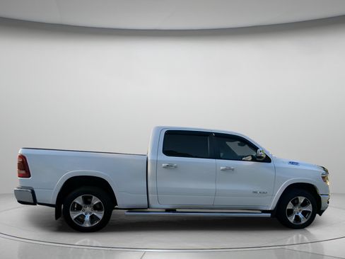 Used 2019 RAM 1500 Laramie AWD/4WD image 32