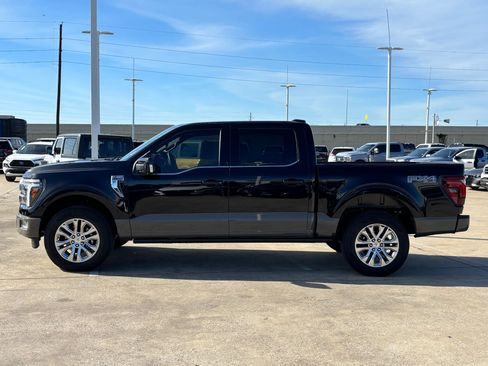 Used 2025 Ford F150 King Ranch w/ FX4 Off-Road Package image 7
