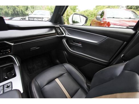 Certified 2026 MAZDA CX-90 3.3 Turbo w/ Premium Plus Pkg AWD/4WD image 8