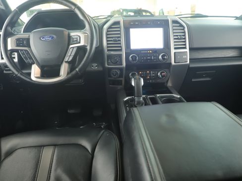 Used 2020 Ford F150 Platinum w/ Equipment Group 701A Luxury image 21