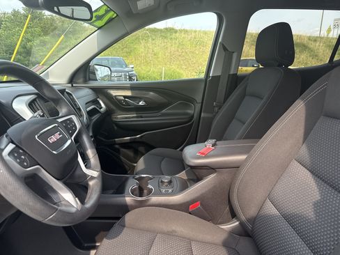 Used 2023 GMC Terrain SLE w/ Driver Convenience Package AWD/4WD image 12
