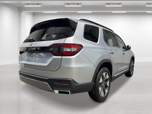 New 2026 Honda Pilot Elite image 3