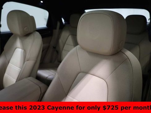 Certified 2023 Porsche Cayenne Platinum Edition image 19