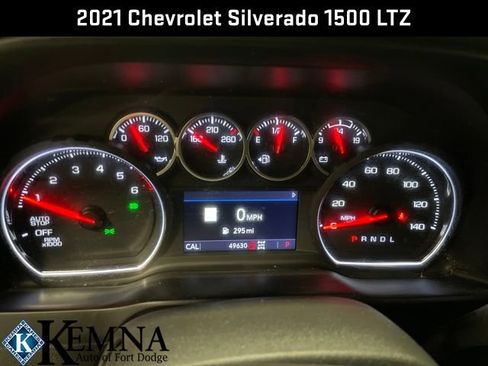 Used 2021 Chevrolet Silverado 1500 LTZ w/ LTZ Premium Package image 18