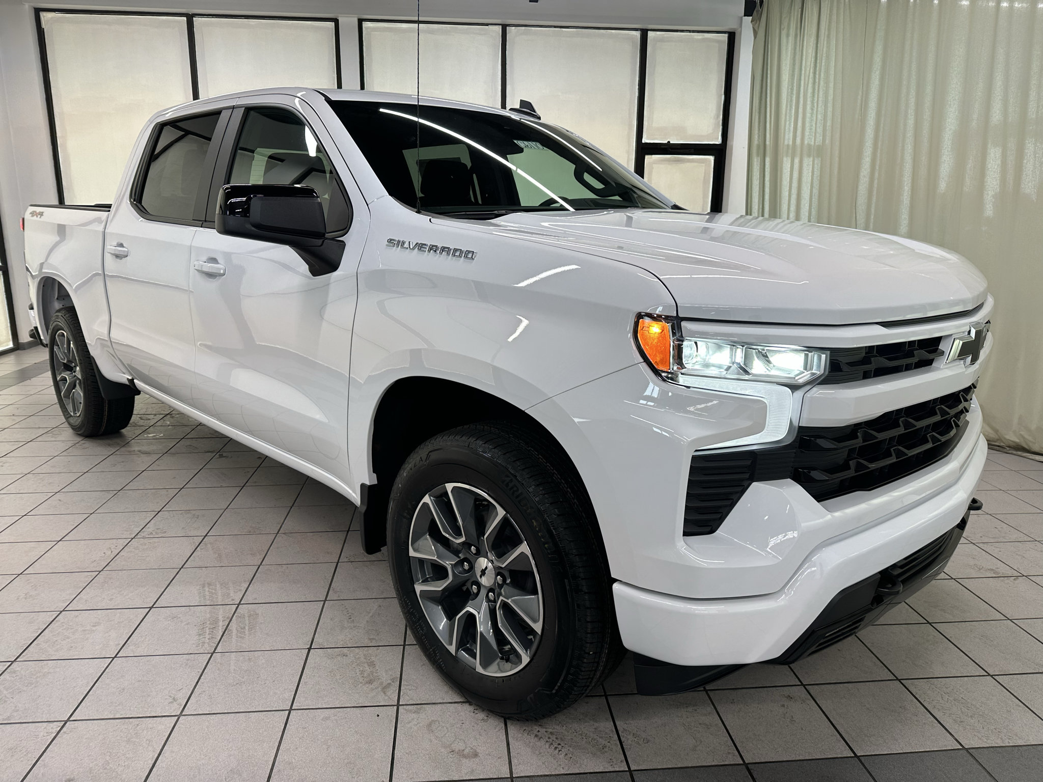 New 2026 Chevrolet Silverado 1500 RST AWD/4WD image 2